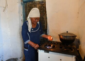 Түркістанда екі отбасы табиғи газбен тегін қамтылды