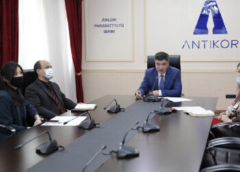 Руководству министерств с коррупционными рисками напомнили, что бывает за взятки подчиненными