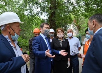 ШЫМКЕНТ: МҰРАТ ӘЙТЕНОВ БІЛІМ ОШАҚТАРЫНЫҢ ЖӨНДЕУ ЖҰМЫСТАРЫМЕН ТАНЫСТЫ