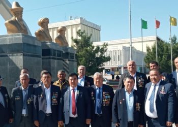 Жетісайлық Ұлы Отан соғысының ардагерлеріне құрмет көрсетілді