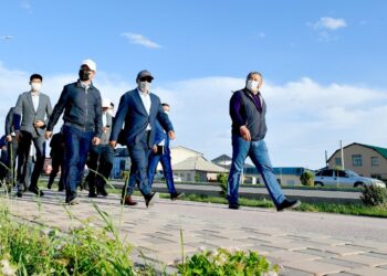 Өмірзақ Шөкеев: Үздік құрылысшыларды ынталандыру керек