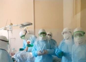 Шымкентте коронавирус жұқтырған жүкті әйел дені сау сәбиді дүниеге әкелді