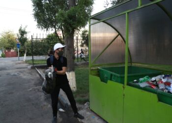 Түркістан: қоқыс жинау бойынша плоггинг марафоны өтті