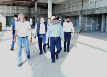 Өмірзақ Шөкеев Түркістан әуежайының құрылыс алаңында болды