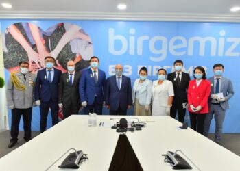 Түркістандық азаматтар «Халық алғысы» медалімен марапатталды