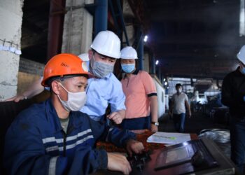 ШЫМКЕНТТЕ ӨНЕРКӘСІП ӨНДІРІСІНІҢ КӨЛЕМІН АРТТЫРУҒА БАСЫМДЫҚ БЕРІЛЕДІ