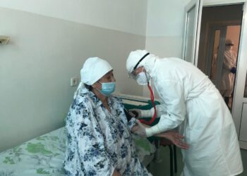 Шымкенттің 90 жастағы тұрғыны пневмониядан жазылып шықты