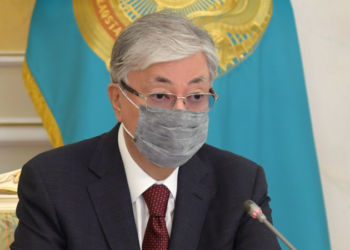 Токаев провел совещание по ситуации в Сатпаеве и Шорнаке