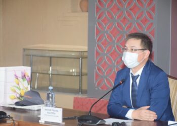 РАШИД АЮПОВТЫҢ ҚАТЫСУЫМЕН АБАЙ КҮНІ ОНЛАЙН РЕЖИМДЕ АТАЛЫП ӨТТІ