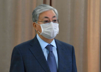 Басшы қызметкерлерінің заң бұзушылығын жасырмауы керек — Тоқаев