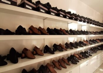 Түркістан: Арыс қаласындағы кооператив жылына 7 мыңнан астам аяқ киім дайындайды