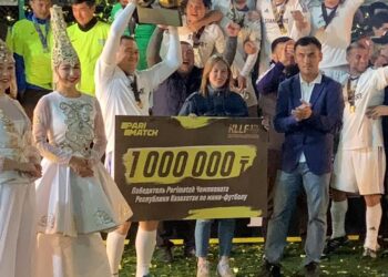 Шымкенттің «СТАНДАРТ» футбол командасы әуесқойлар арасында Қазақстан чемпионы атанды