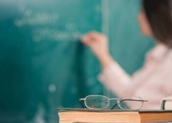 В ВКО 4 ученика дежурных классов заразились коронавирусом