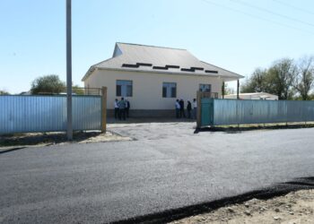 Өмірзақ Шөкеев Мақтааралдағы құрылыс алаңдарына барды