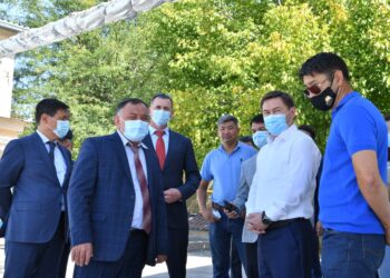 Шымкент: қала әкімі спорт нысандарын аралады