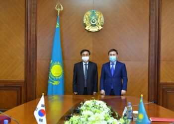 ШЫМКЕНТ ҚАЛАСЫНЫҢ ӘКІМІ КОРЕЯНЫҢ БАС КОНСУЛЫМЕН КЕЗДЕСТІ