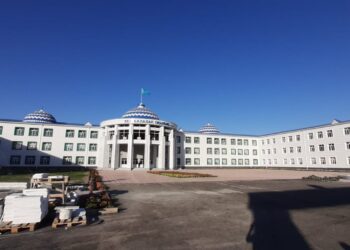 Сайрам ауданында ата-ана қамқорлығынсыз қалған азаматтарға үй беріледі