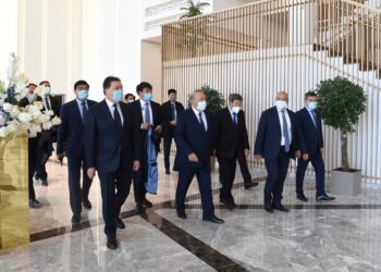 ҚАЗАҚСТАННЫҢ ТҰҢҒЫШ ПРЕЗИДЕНТІ «КОНГРЕСС ХОЛЛ» КӨПФУНКЦИОНАЛДЫ КОНЦЕРТ ЗАЛЫНА БАРДЫ