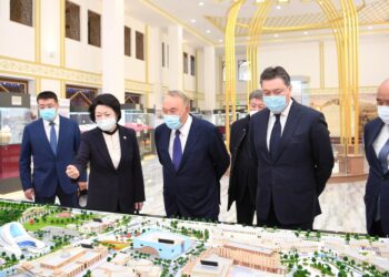 Елбасы Түркістан қаласын одан әрі дамыту жоспарымен танысты