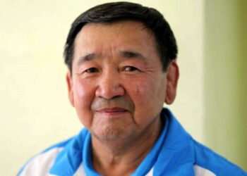 Елордадағы спорт кешеніне Үшкемпіровтің есімі беріледі