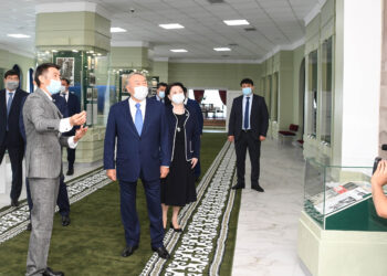 Қазақстанның Тұңғыш Президенті Әбіш Кекілбаев атындағы музейге барды