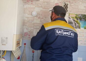 Әл-Фараби ауданында демеушілер есебінен 137 үйге газосигнализатор құрылғысы орнатылды