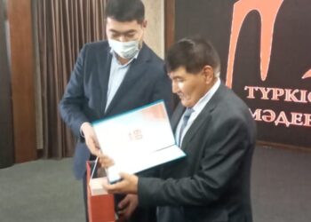 «Жас жұбайлар», «Ақ көңілді ақ арманым» әндерінің авторы 60 жаста