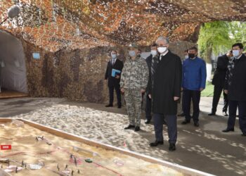 Қазақстан Президенті – Қарулы Күштердің Жоғарғы Бас қолбасшысы кешенді бітімгершілік оқу-жаттығу жиынына қатысты