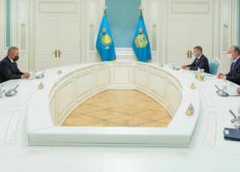 Қазақстан Президенті Ресей Федерациясының Қорғаныс министрі Сергей Шойгуді қабылдады