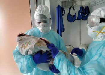 Шымкентте коронавирус жұқтырған әйел дені сау сәбиді дүниеге әкелді