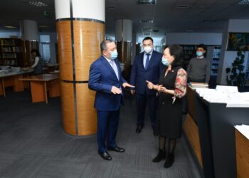 АҚПАРАТ ЖӘНЕ ҚОҒАМДЫҚ ДАМУ ВИЦЕ-МИНИСТРІ ТҮРКІСТАН ОБЛЫСЫНА ЖҰМЫС САПАРЫМЕН КЕЛДІ