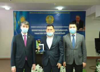 ТӘУЕЛСІЗДІК КҮНІНЕ ОРАЙ ТҮРКІСТАН ОБЛЫСЫНДА МЕДИЦИНА САЛАСЫНЫҢ ҮЗДІКТЕРІ МАРАПАТТАЛДЫ