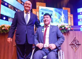 ТҮРКІСТАНДЫҚТАР МЕМЛЕКЕТТІК МАРАПАТҚА ИЕ БОЛДЫ