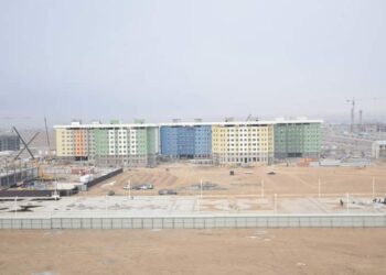 7 ҚАБАТТЫ 10 ТҰРҒЫН ҮЙДІҢ ШАТЫРЫ БАЛАЛАРДЫҢ ОЙЫН АЛАҢШАСЫНА АЙНАЛАДЫ