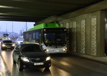 ШЫМКЕНТ: РЕСПУБЛИКА ДАҢҒЫЛЫНДАҒЫ ЖОЛ ӨТКЕЛІ АБАТТАНДЫРЫЛДЫ