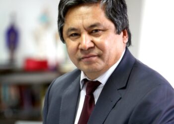 Сүйінші! Дулат Әбіш Қазақстан халқы Ассамблеясының «Бірлік» алтын медалімен наградталды