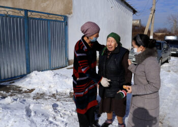 Жалғыз басты қарттарға көмек көрсетілді