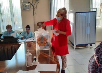 ТҮРКІСТАН ОБЛЫСЫ ТУУ КӨРСЕТКІШІНЕН РЕКОРД ОРНАТТЫ: БІР КҮНДЕ 100-ДЕН АСТАМ СӘБИ ДҮНИЕГЕ КЕЛДІ