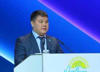 Бахадыр Нарымбетов — Шымкент қаласы мәслихатының хатшысы