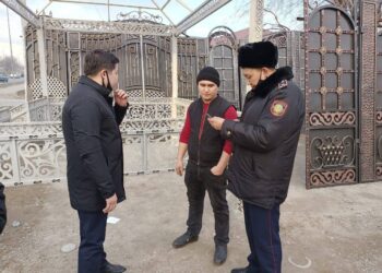 Шымкентте заңсыз жарнамалар мен ретсіз сауда орындарына рейд ұйымдастырылды