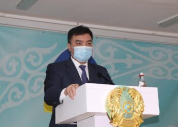 Дәурен Махажанов тұрғындардың талабын ескерді