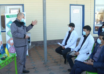 Ұлықтайтын ұрпақ бар