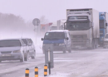 Қазақстанда ауа райына байланысты қай жолдар жабылды?