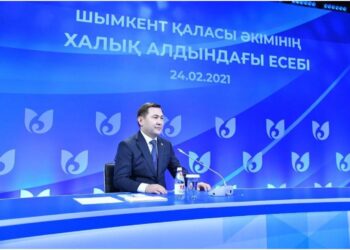 Шымкент қаласының әкімі халық алдында онлайн есеп беруде