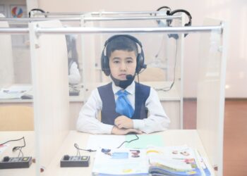 ШЫМКЕНТТЕ ОҚУШЫЛАРДЫҢ КОМПЬЮТЕР ТАПШЫЛЫҒЫ ШЕШІМІН ТАБУДА