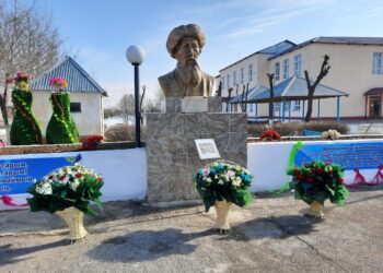 ТҮРКІСТАН ОБЛЫСЫНДА ЖАМБЫЛ ЖАБАЕВТЫҢ 175 ЖЫЛДЫҒЫНА ОРАЙ 60-ТАН АСТАМ ІС-ШАРА ӨТКІЗІЛМЕК
