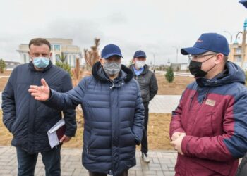 ТҮРКІСТАН: ОБЛЫС БАСШЫСЫ 32 СЕКТОРДАҒЫ ЖҰМЫС БАРЫСЫН БАҒАЛАДЫ