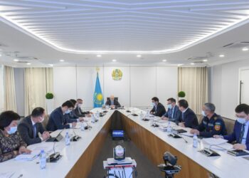 ТҮРКІСТАН ОБЛЫСЫНДА  ЖОЛ САЛАСЫН ДАМЫТУҒА 20 МЛРД. ТЕҢГЕГЕ ЖУЫҚ ҚАРЖЫ ҚАРАЛДЫ