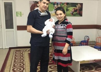 ТҮРКІСТАН ОБЛЫСЫНЫҢ ДӘРІГЕРЛЕРІ ЖАҢА ТУҒАН НӘРЕСТЕГЕ КҮРДЕЛІ ОТА ЖАСАДЫ