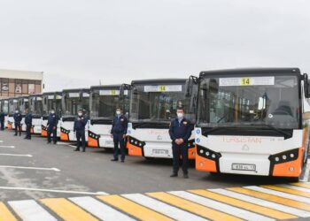 ӨМІРЗАҚ ШӨКЕЕВ ЖАҢА ҮЛГІДЕГІ АВТОБУСТАРМЕН ТАНЫСТЫ 